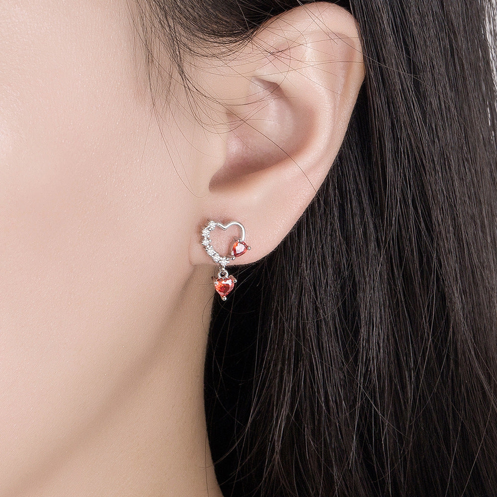 SCARLET PASSION EARRING