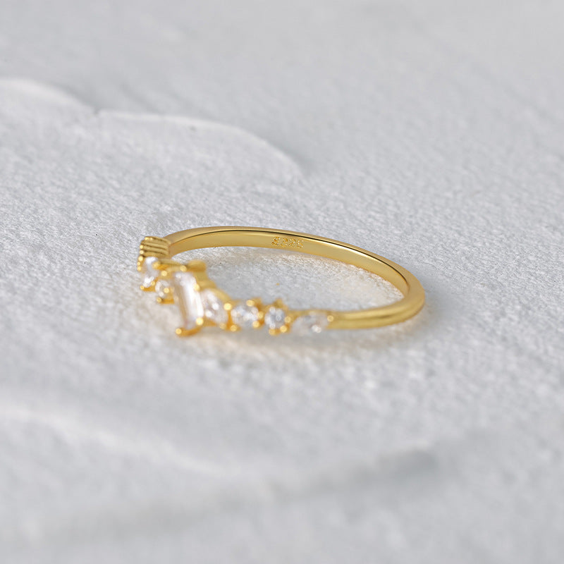 DELICATE DREAM RING