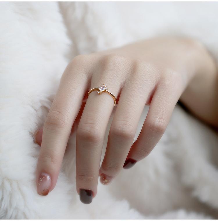 SNOW EMPRESS RING