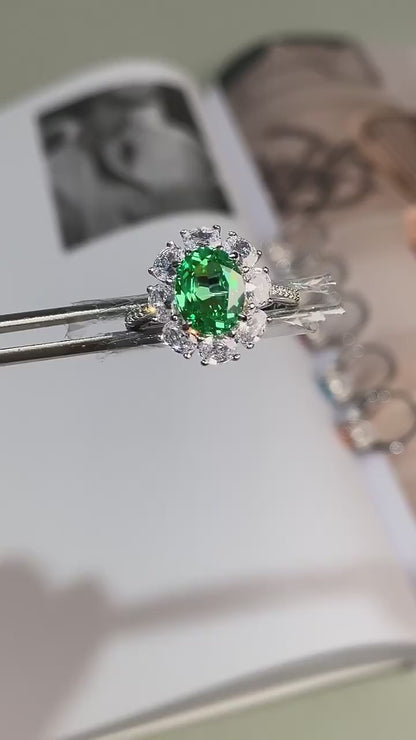 FREYJA EMERALD RING