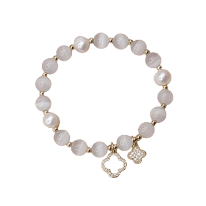 Shelltier WHITE PEARL CLOVER BRACELET