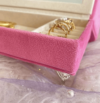 Shelltier BARBIE DOUBLE SOFA JEWELRY BOX