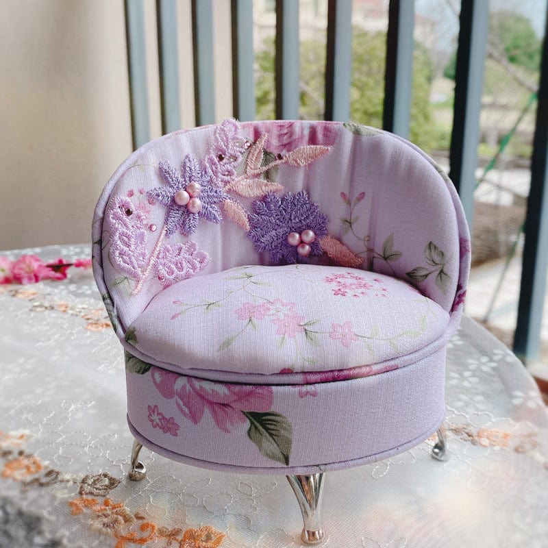 Shelltier ROSIE EMBROIDERY CHAIR JEWELRY BOX