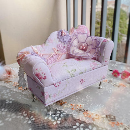 Shelltier ROSIE EMBROIDERY CHAISE JEWELRY BOX