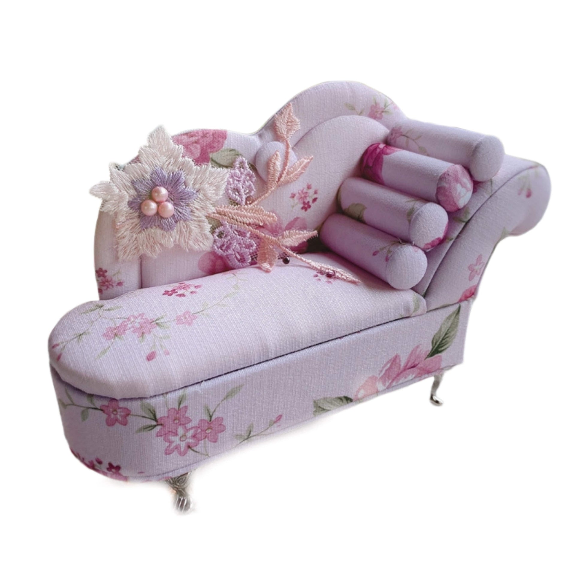 Shelltier ROSIE EMBROIDERY SOFA JEWELRY BOX