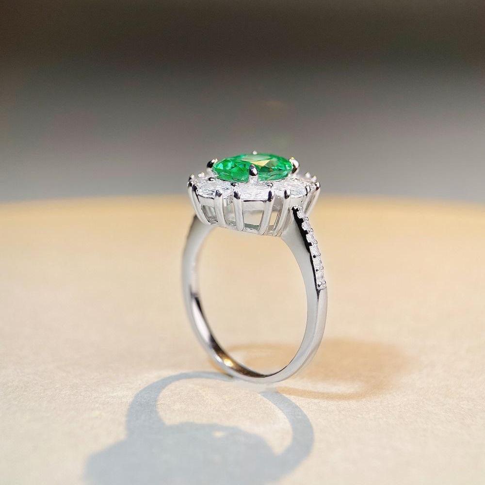 Shelltier FREYJA EMERALD RING