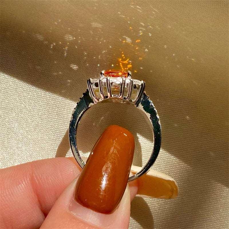 Shelltier FREYJA GARNET RING